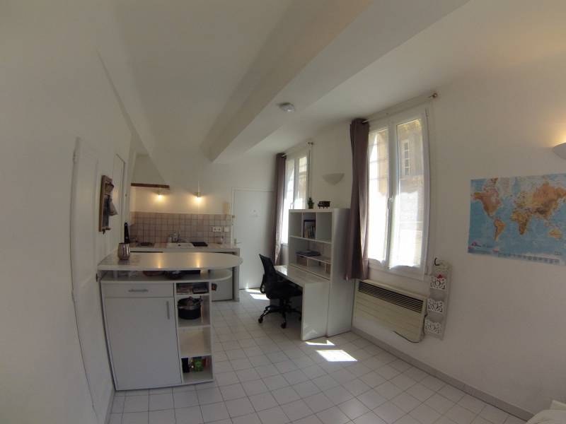 Location d'appartement studio de 20 m2 CENTRE VILLE Aix-en-Provence