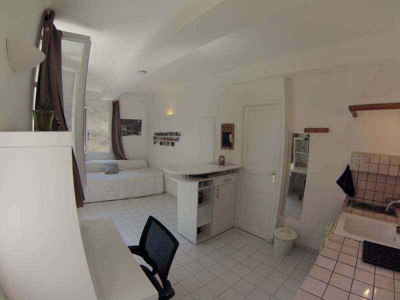 Location d'appartement studio de 20 m2 CENTRE VILLE Aix-en-Provence