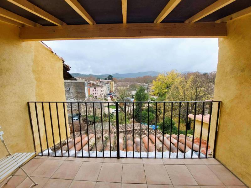 Immeuble à vendre  : Opportunité d'investissement exceptionnelle en plein centre-ville de Brignoles